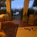 Eden Villa *